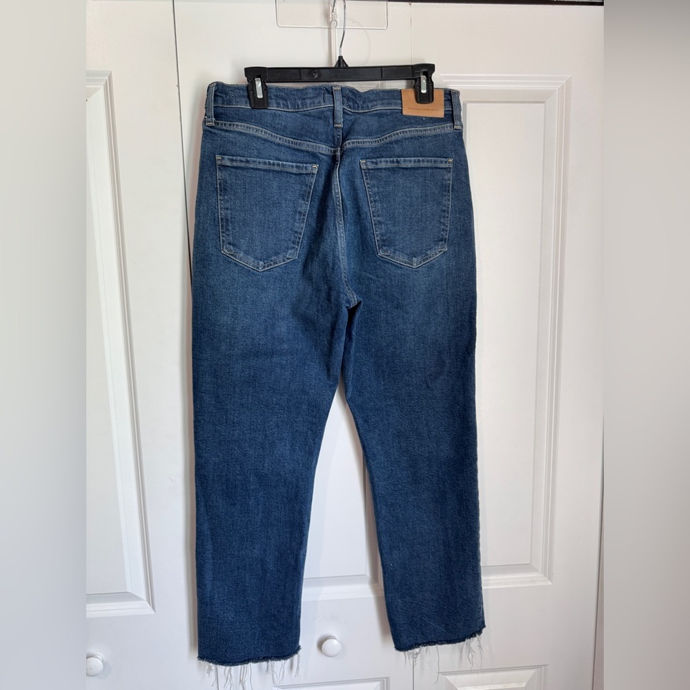 Citizens Of Humanity Daphne Crop Dark Blue Jeans with Raw Hem Size 30 - Picture 4 of 8